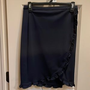 EUC size 2 Navy pencils skirt Brand: Ava